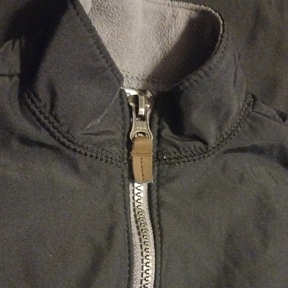 Carter's Kids Gray and Black Puffer Jacket - Picture 4 of 7